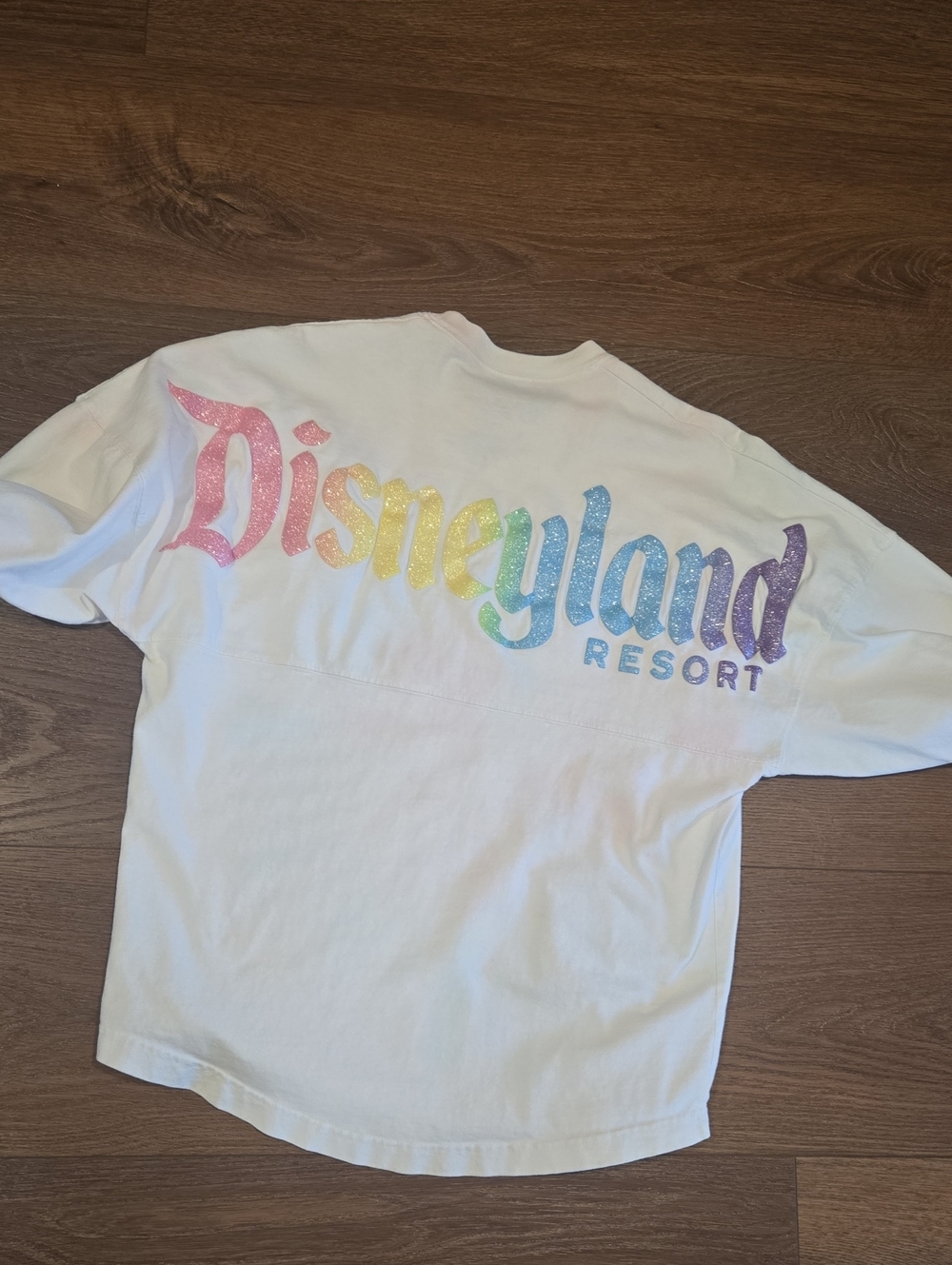 DISNEY PARKS SPIRIT JERSEY LONG SLEEVE.. SIZE XS.. #8202